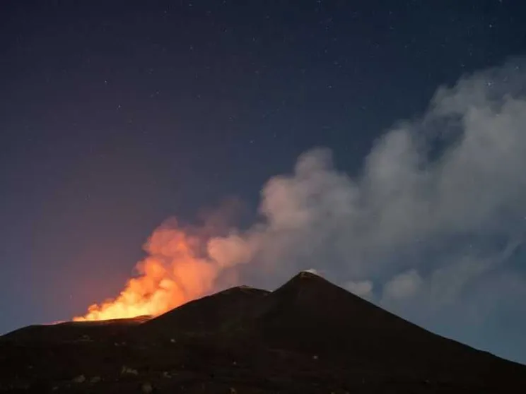 «Tanto spettacolo, zero rischi. Vi spiego il fenomeno Etna»