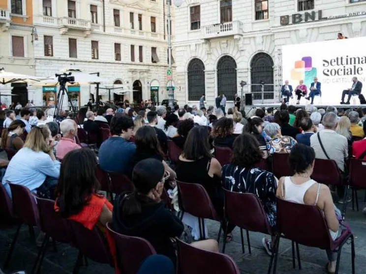 «La democrazia è anche un’idea di essere umano»