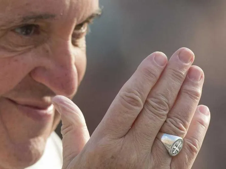 Il Papa: il concepito dice alla mamma “sono con te”