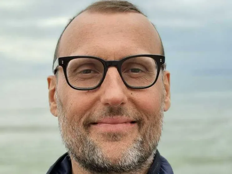 La diagnosi, le domande, lo “scarto”: dal nostro inviato su fronte del cancro