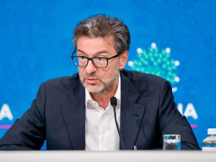 Giorgetti: «La tassa per attirare i Paperoni è fallita. Il tesoretto? Vediamo»