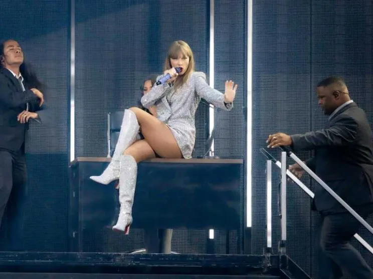 Preparavano attacco islamista a concerto di Taylor Swift: 2 giovani in arresto