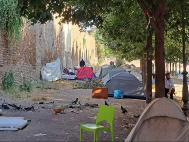 La Caritas: non solo tendoni, si deve fare di più per i senza fissa dimora