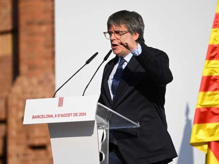 L'indipendentista Puigdemont è tornato a Barcellona ma non riescono a trovarlo