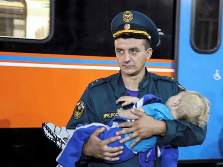 Per fermare l'avanzata ucraina a Kursk, Putin sgancia la bomba termobarica