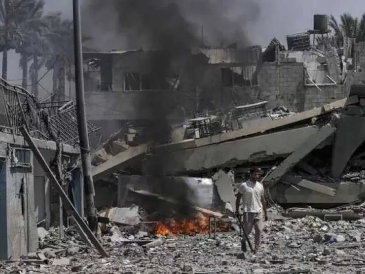 Agguato sull’accordo a Gaza: 93 morti nella scuola dei profughi
