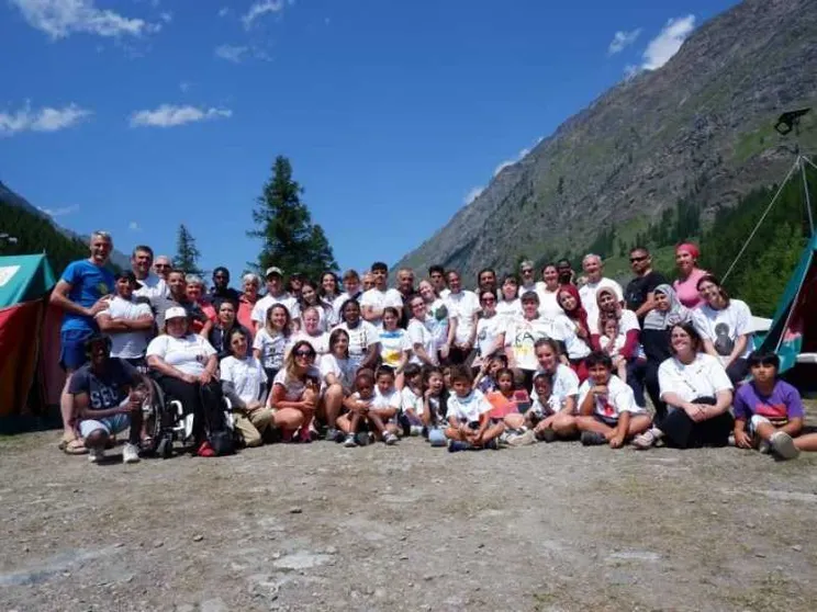Il mondo in tenda: 60 persone di 19 Paesi in campeggio con Casa della Carità