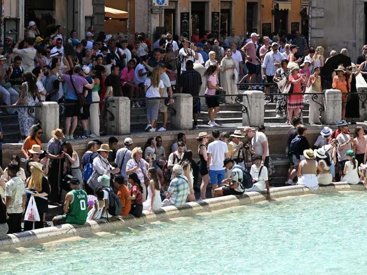 Gli stranieri spingono il turismo: spesa estiva da 62 miliardi