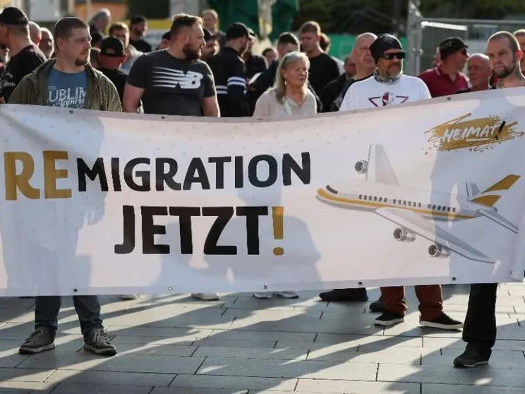Dopo la tragedia di Solingen la Germania avvia la deportazione degli afghani