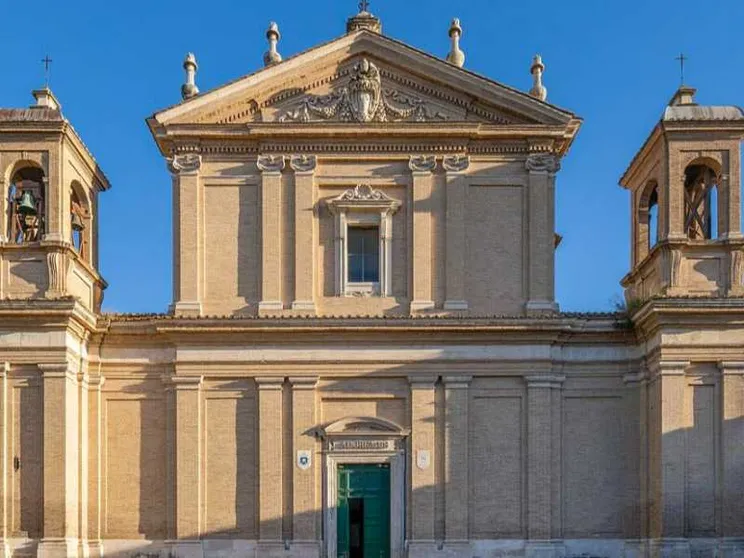 Da abitazioni a chiese: così avvenne la svolta nella capitale dell'Impero
