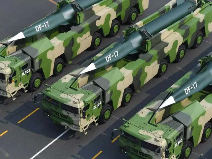La Cina punta al missile ipersonico con la testa in acciaio