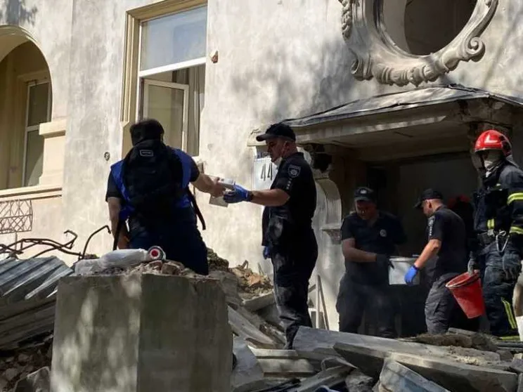 Dalla Caritas a Sant'Egidio, «così soccorriamo le famiglie bombardate»