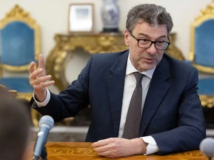 Sgravi per chi fa figli? All'idea di Giorgetti mancano le risorse