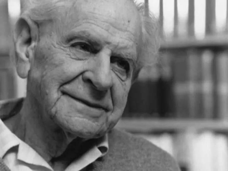Karl Popper, l'ultimo erasmiano che diede del totalitario a Platone
