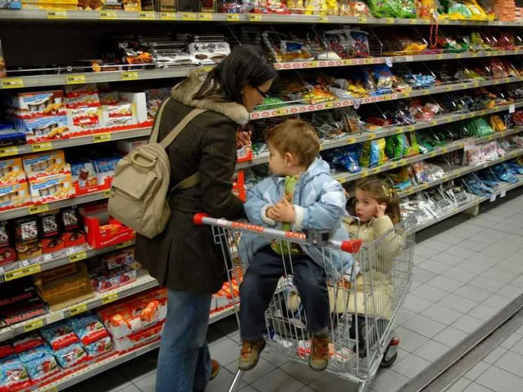 Arriva il Bonus Natale da 100 euro. Perché divide e fa discutere