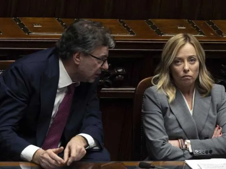 I conti del Pil non tornano. Tajani a Giorgetti: niente nuove tasse