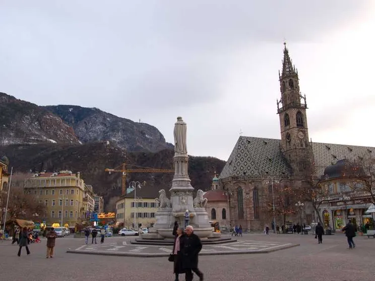 Bolzano perde lo scettro: carovita e meno nascite spingono al ribasso