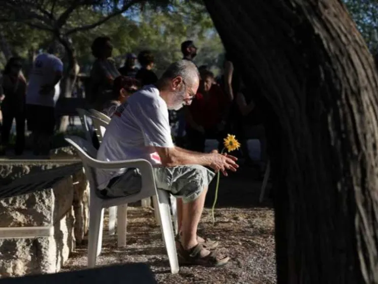 Il coraggio nel kibbutz decimato da Hamas: Nir Oz oltre l'odio