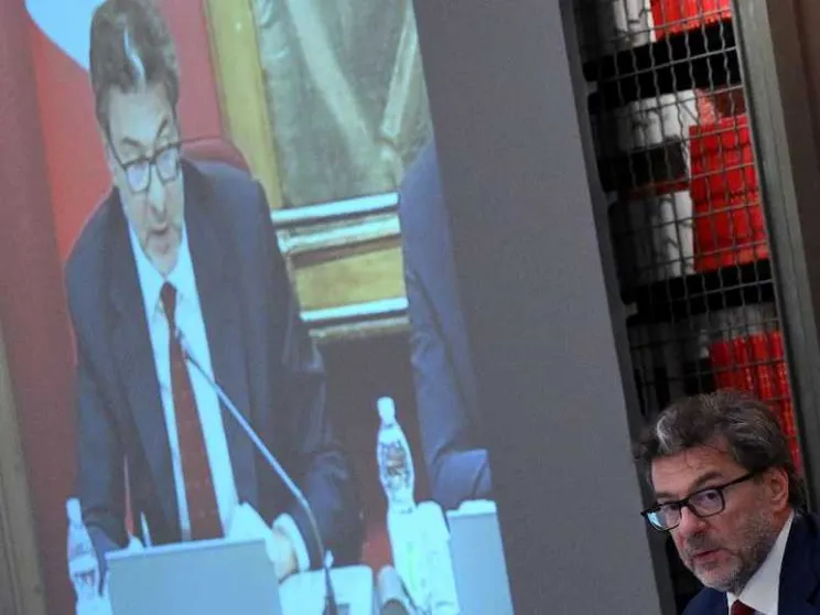Pil, Ue, sacrifici: i nodi della manovra in 5 punti