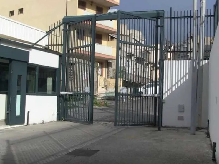 Ancora un suicidio dietro le sbarre, l'emergenza carceri non ha fine