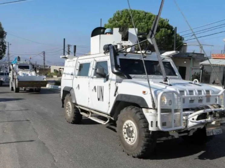 Israele colpisce ancora l’Unifil. Biden incalza: devono fermarsi