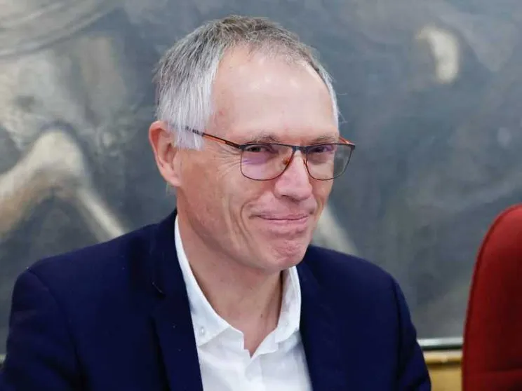 Tavares: «In Italia costi troppo alti, ma non lasciamo»