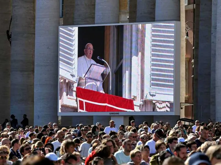 Il Papa: «Cessate il fuoco e rispettate le forze Onu»