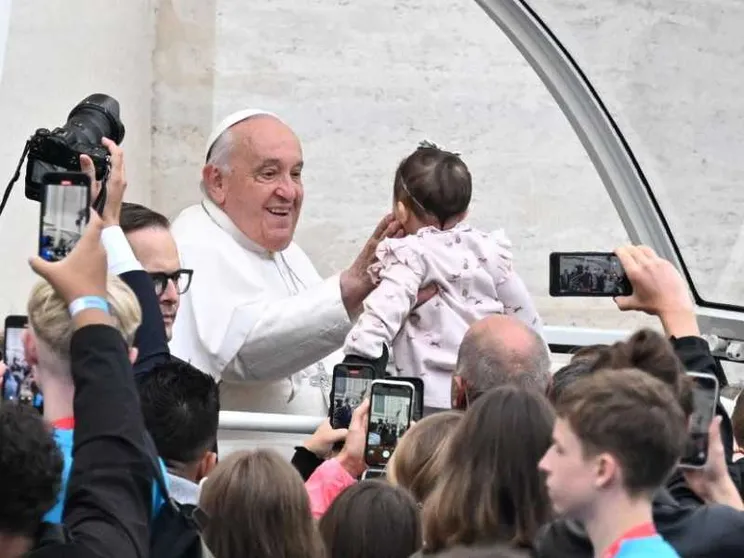 Alla sorgente della pace. La missione della Chiesa “questione d'amore”