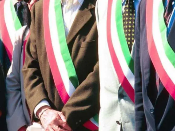 Nella Manovra c'è un taglio ai fondi per i sindaci minacciati dalla mafia