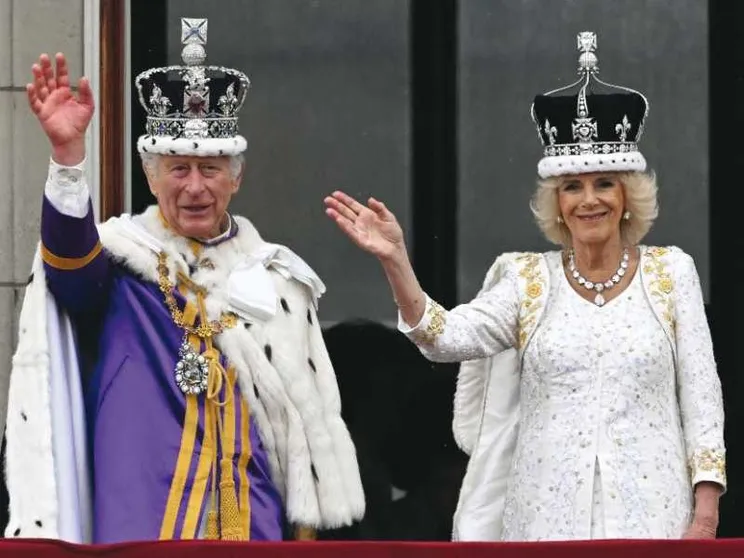 L'incoronazione di Carlo è costata 85 milioni: insorgono gli anti-monarchici