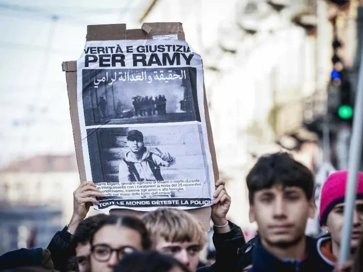 Indagati per falso due carabinieri dell'inseguimento a Ramy, morto al Corvetto