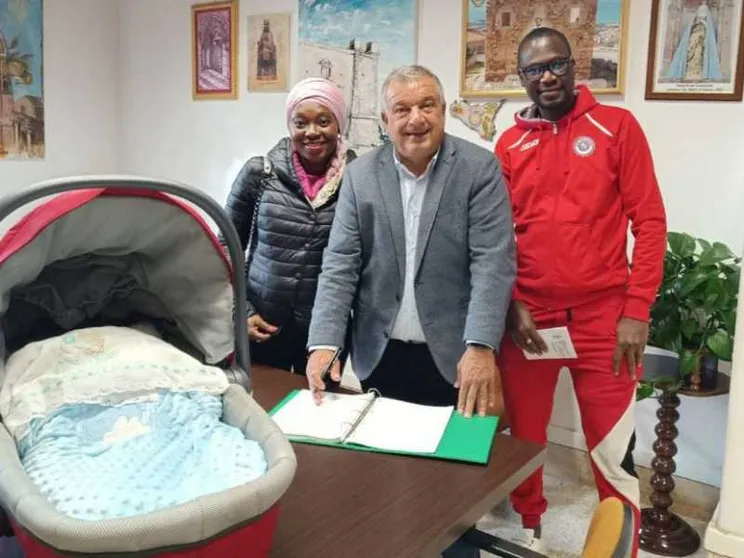 I piccoli Comuni “adottano” i migranti. «Una risorsa: li vogliamo fra noi»