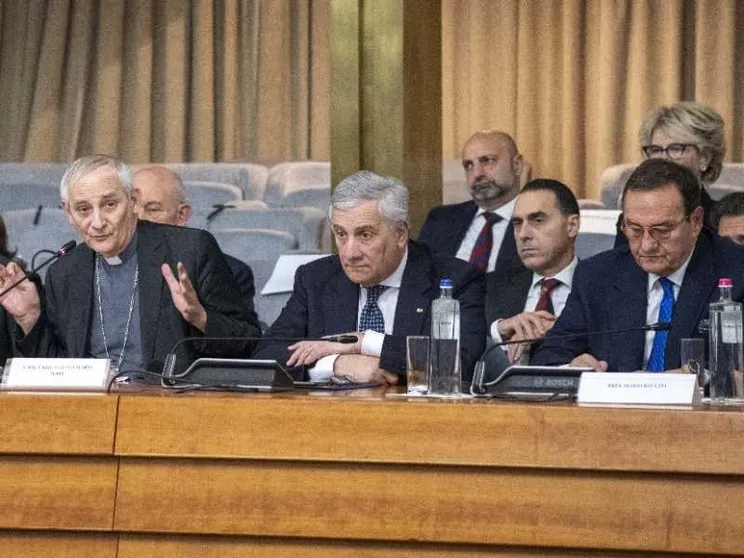 Zuppi alla Farnesina: «La cultura dello scarto mette in crisi le democrazie»