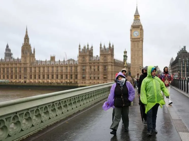 Il bando del governo inglese ai bloccanti della pubertà è diventato definitivo