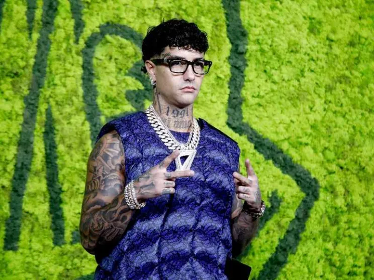 Tony Effe e il Concertone: i testi sessisti e perché il rapper è stato escluso