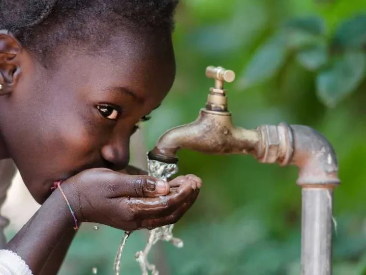 L'acqua, bene conteso e sperperato. Ma si può rendere risorsa per tutti