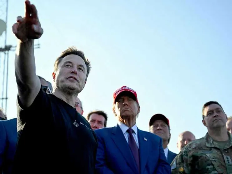 Musk accusato di irregolarità nell’acquisto di Twitter