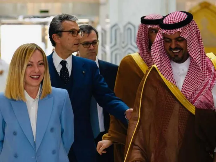 Meloni in Arabia Saudita: «Dimissioni? Santanchè deve fare una valutazione»