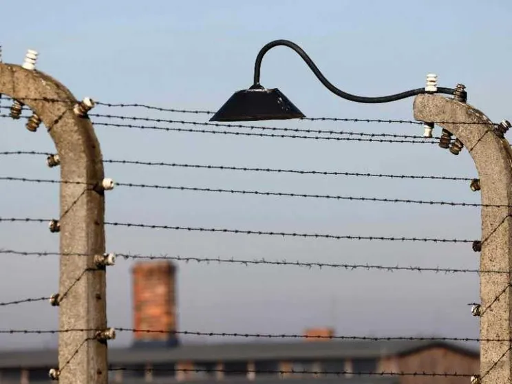 Il dramma dell'oblio della Shoah: perché non dobbiamo smettere di guardare