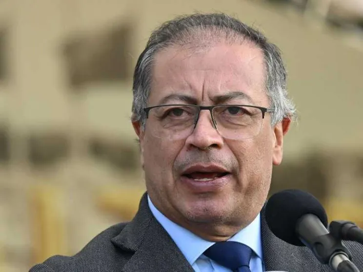 La Colombia si arrende a Trump: sì ai voli dei migranti