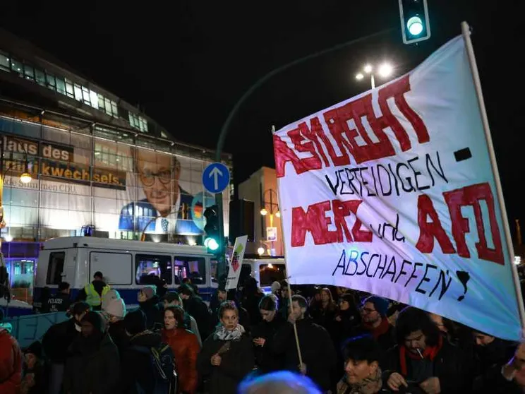Migranti, Cdu con l'Afd: così è caduto l'ultimo tabù