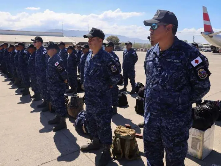 Congelati i fondi Usa per Haiti. Arrivano i militari del Salvador