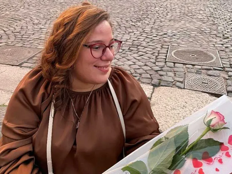 Marta, influencer-cavaliere: «Dovevo vivere 2 anni, ora do voce ai disabili»