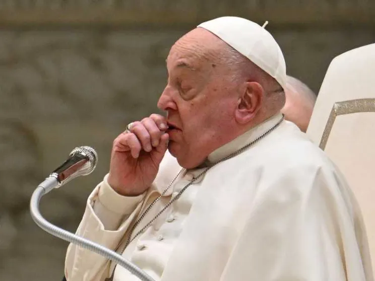 Il Papa ha la bronchite, le udienze si spostano in Santa Marta