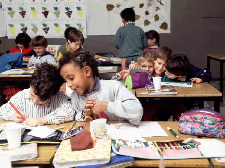 Stranieri in Italia verso quota 6 milioni. C'è un allarme minori soli