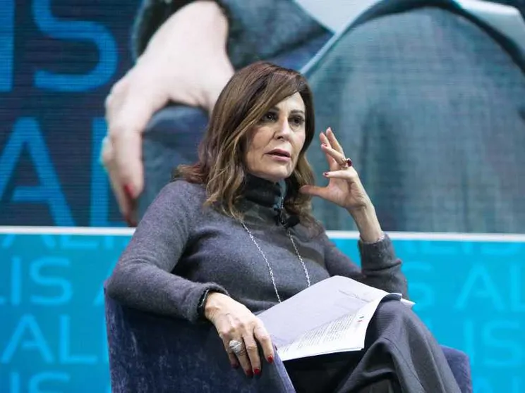 Santanchè, sfiducia bocciata: «Rifletterò sulle dimissioni»