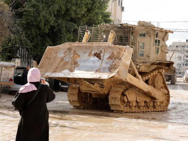 Israele manda tank e ruspe in Cisgiordania: «Contro i terroristi»