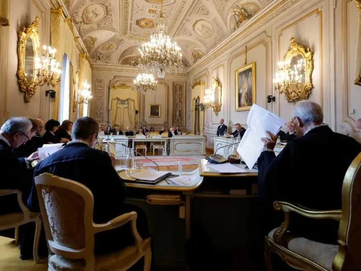 Alla Corte costituzionale il caso dei figli in provetta di "due madri"