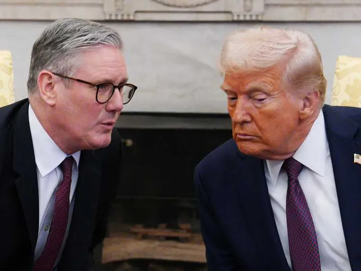 Più armi e cessate il fuoco in Ucraina: l'incontro Trump-Starmer