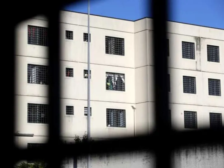 Le carceri sono piene al 132,4%. «Usare anche l’Ia per svuotarle»